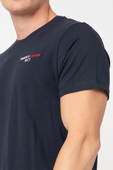 Tommy Jeans Organikuspamut póló logóhímzéssel 1 férfi