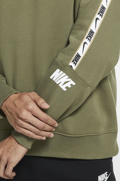 Nike Repeat pulóver logós oldalcsíkokkal férfi