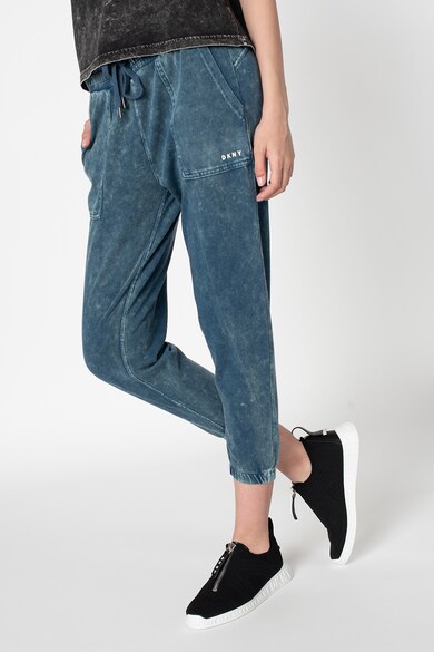 DKNY Pantaloni jogger crop Femei