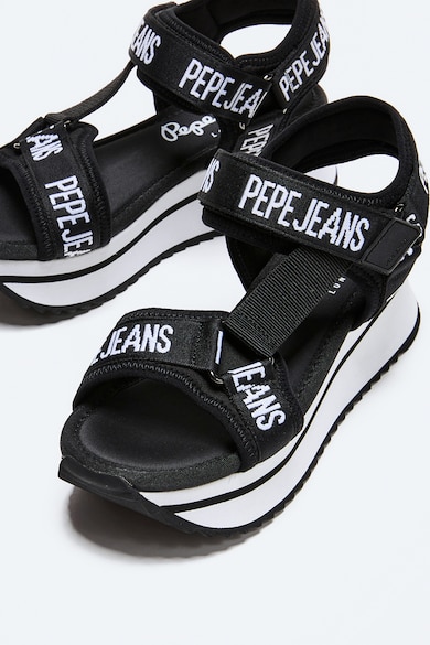 Pepe Jeans London Sandale cu talpa wedge, inchidere velcro si model logo Femei