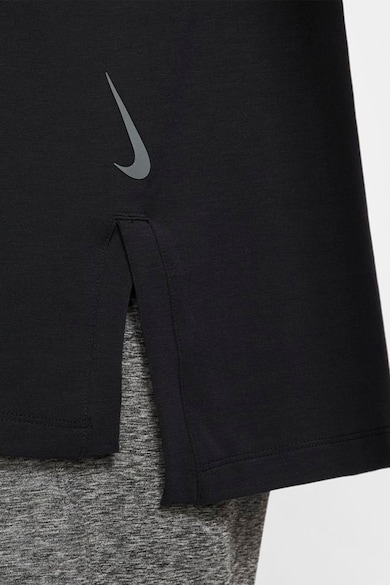 Nike Top din amestec de lyocell pentru yoga Barbati