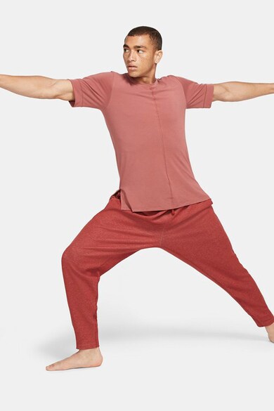 Nike Pantaloni relaxed fit cu snur de ajustare pentru yoga Barbati