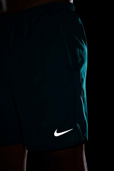 Nike Pantaloni scurti cu tehnologie Dri-Fit pentru alergare Challenger Barbati