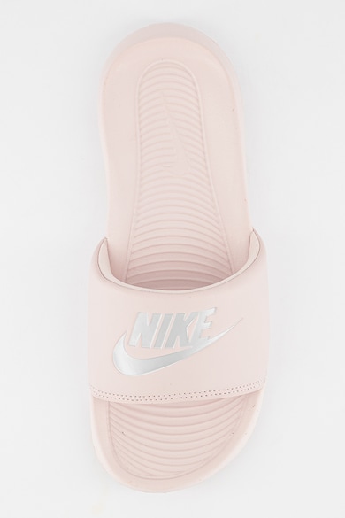 Nike Чехли Victori One с лого Жени