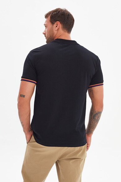 Trendyol Tricou polo regular fit cu detalii contrastante Barbati