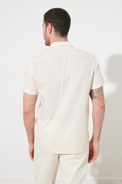 Trendyol Риза със стандартна кройка и джоб на гърдите Мъже