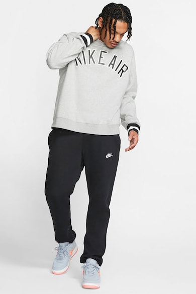 Nike Спортен панталон с бродирано лого Мъже
