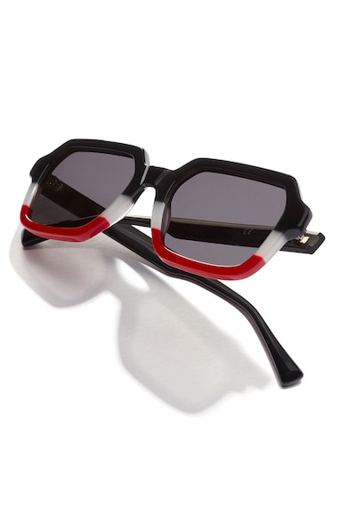 Hawkers Uniszex szögletes napszemüveg egyszínű lencsékkel férfi