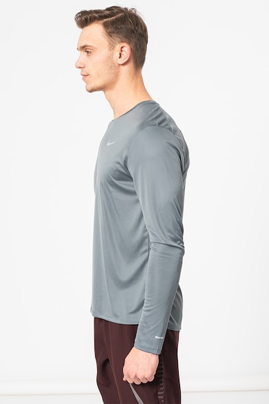 Nike Блуза за бягане Miler с Dri-FIT със светлоотразително лого Мъже