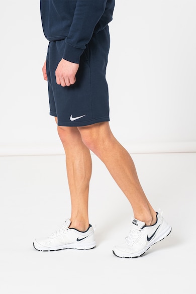 Nike Фуболни шорти с джобове и лого Мъже