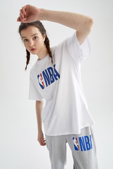 DeFacto Уголемена памучна тениска NBA с шарка Жени