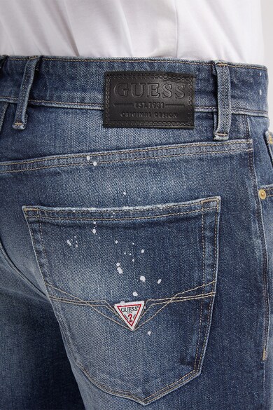 GUESS JEANS Дънкови бермуди със захабен ефект Мъже