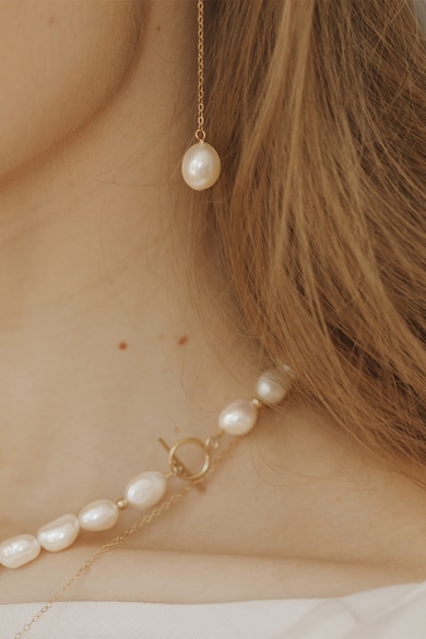 Atelier Devi Cercei din aur filat de 14K si decorati cu perle Femei