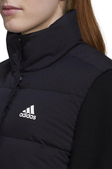 adidas Sportswear Helionic pihével bélelt szűk fazonú vízlepergető mellény női
