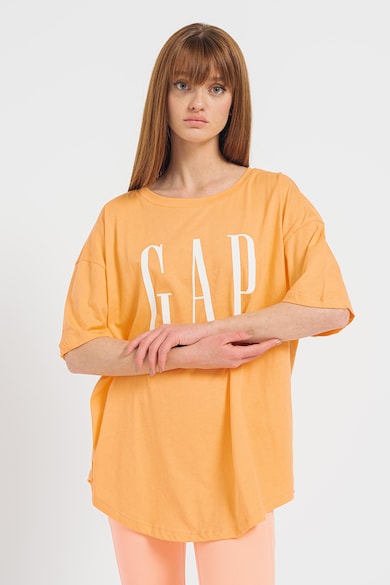 GAP Уголемена тениска от органичен памук Жени