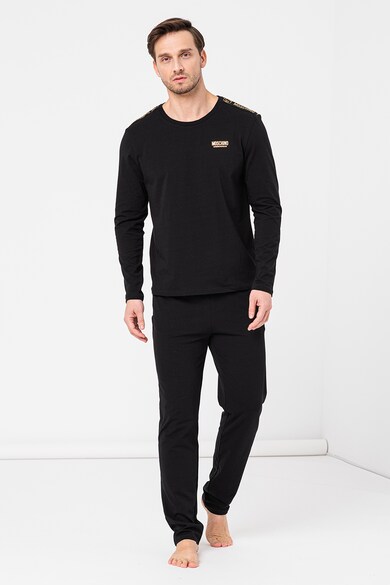 Step Distract Relationship Pijama lunga din amestec de bumbac cu detalii logo Moschino (5001-8102-0555) | Fashion Days Step Distract Relationship Pijama lunga din amestec de bumbac cu detalii logo Moschino (5001-8102-0555) | Fashion Days