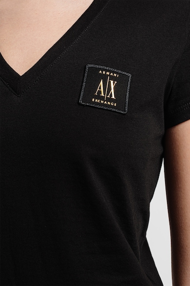ARMANI EXCHANGE V-nyakú póló logós részlettel a mellrészen női