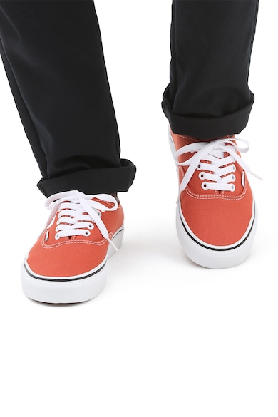 Vans Authentic lekerekített orrú cipő női