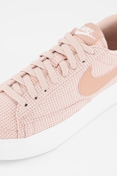 Nike Спортни обувки Blazer Low Platform с кожа Жени