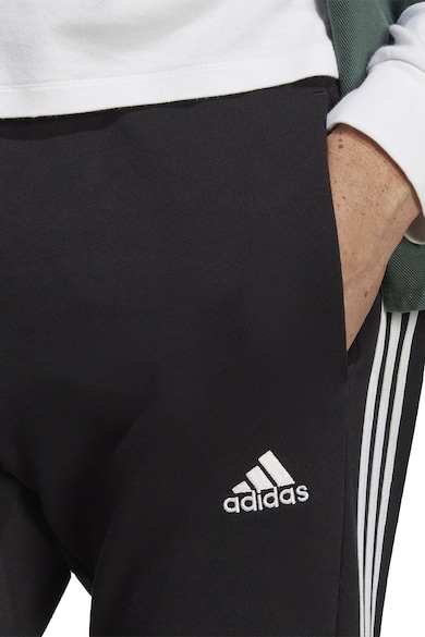 adidas Sportswear Спортен панталон с ивици встрани Мъже