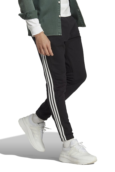 adidas Sportswear Szabadidőnadrág oldalcsíkokkal férfi