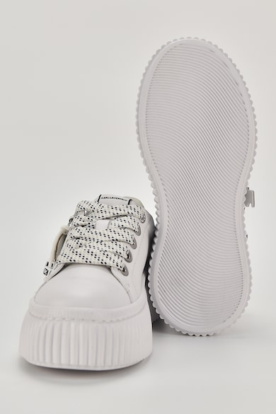 Karl Lagerfeld Скосени кожени спортни обувки с контрастни връзки Жени