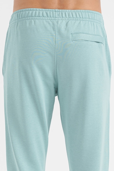 Nike Скосен спортен панталон Sportswear Club с джобове Мъже