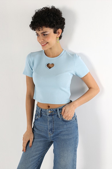 COLIN'S Crop póló kivágott szív alakú részlettel női