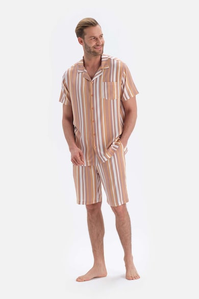 DAGI Csíkos pizsama hajtókás gallérral férfi