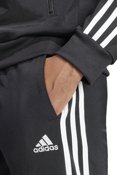 adidas Sportswear Essentials normál fazonú szabadidőruha zsebekkel női