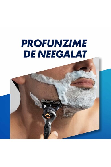 Gillette Proglide ajándékkészlet: Borotva + 1 tartalék penge + Fusion Ultra Sensitive borotvagél, 200 ml + utazótáska férfi