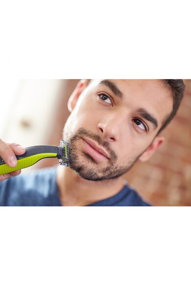 Philips Aparat hibrid de barbierit si tuns barba  OneBlade QP2520/30 Barbati