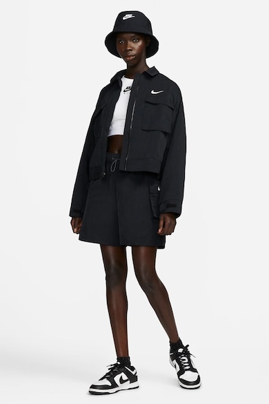Nike Essential magas derekú rövidnadrág fedőlapos zsebekkel női