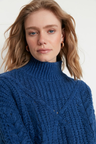 Trendyol Пуловер с плетка осморка Жени