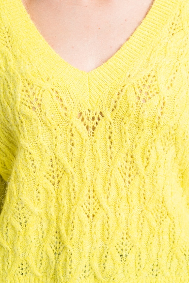 Vila Okleo csavart kötésmintás pulóver V alakú nyakrésszel női
