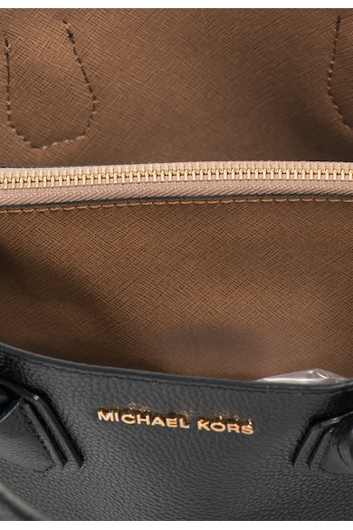 Michael Kors Черна кожена чанта с релеф Жени
