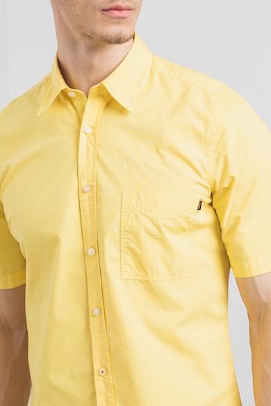 BOSS Риза Relegant с къси ръкави и джоб Мъже