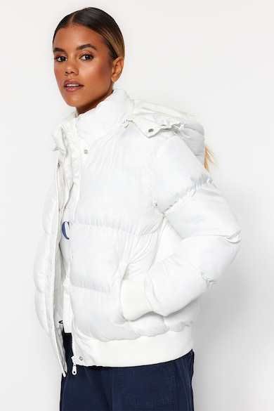 Trendyol Steppelt télikabát levehető kapucnival női