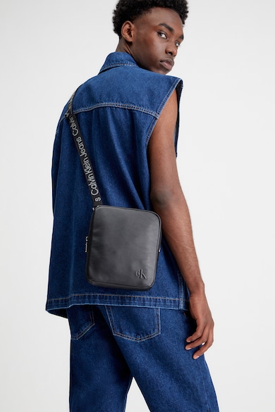 CALVIN KLEIN JEANS Чанта през рамо Ultralight от еко кожа Мъже