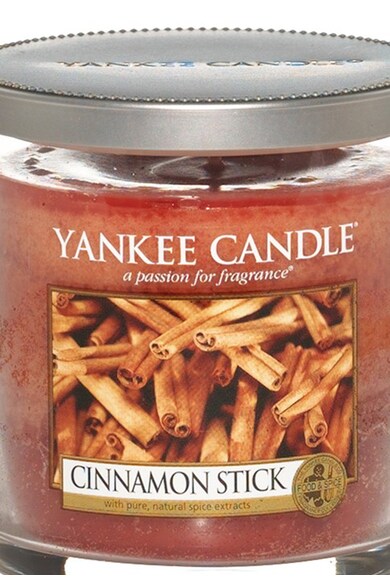 YANKEE CANDLE Lumanare parfumata in borcan Cinnamon Stick Barbati