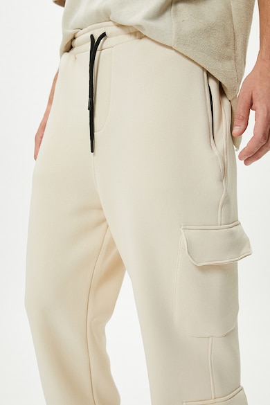 KOTON Панталон със средна талия и джобове с капаче встрани Мъже