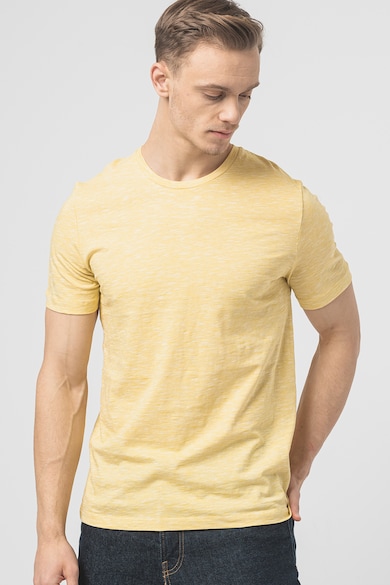s.Oliver Едноцветна тениска с овално деколте Мъже