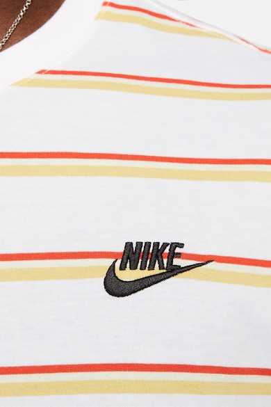 Nike Раирана тениска с овално деколте Мъже