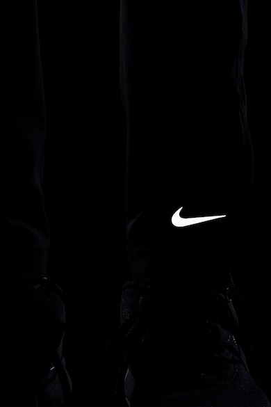 Nike Tech Dri-FIT sportnadrág fényvisszaverő részletekkel Fiú