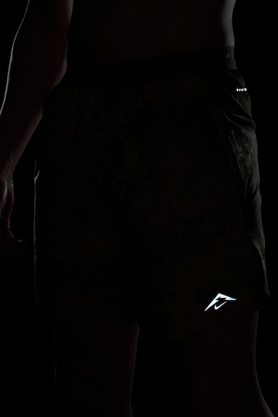 Nike Pantaloni scurti cu Dri-FIT cu imprimeu abstract pentru alergare Stride Barbati