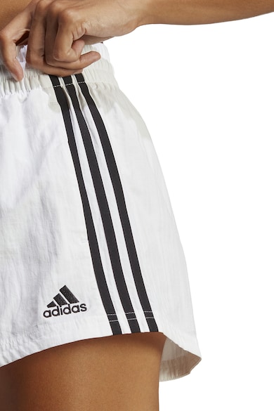 adidas Sportswear Essentials bő szárú rövidnadrág női