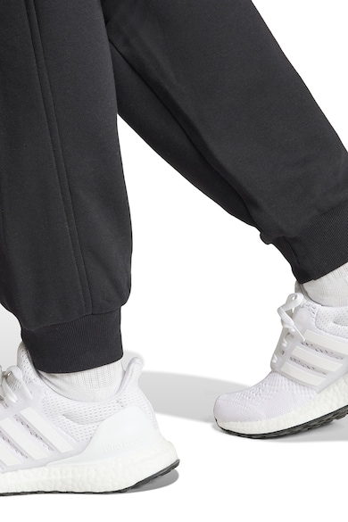 adidas Sportswear Pantaloni de trening relaxed fit cu snur de ajustare in talie Femei