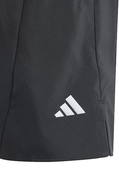 adidas Sportswear Rövidnadrág fényvisszaverő részletekkel Fiú