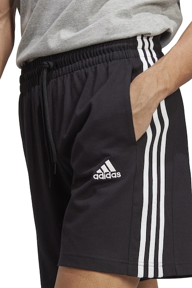 adidas Sportswear Къс панталон Essentials с джобове Мъже