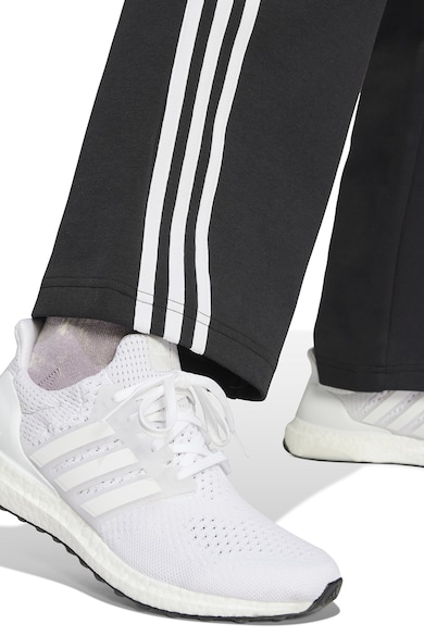 adidas Sportswear Разкроен спортен панталон с лого Жени